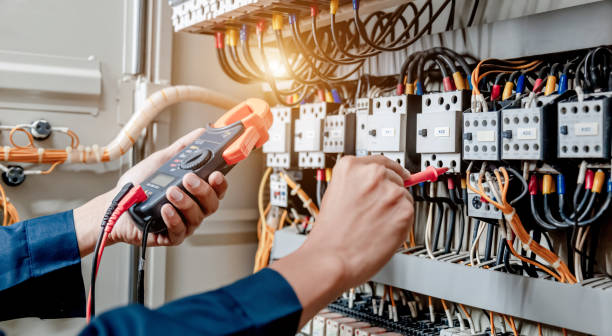 Best Ceiling Fan Installation Electrician  in Redmond, WA