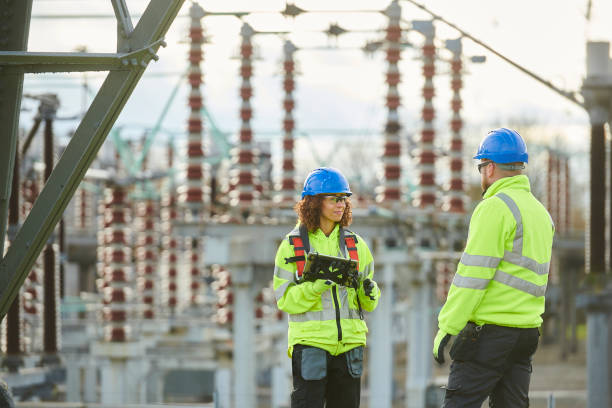 Best Commercial Electrician Services  in Redmond, WA
